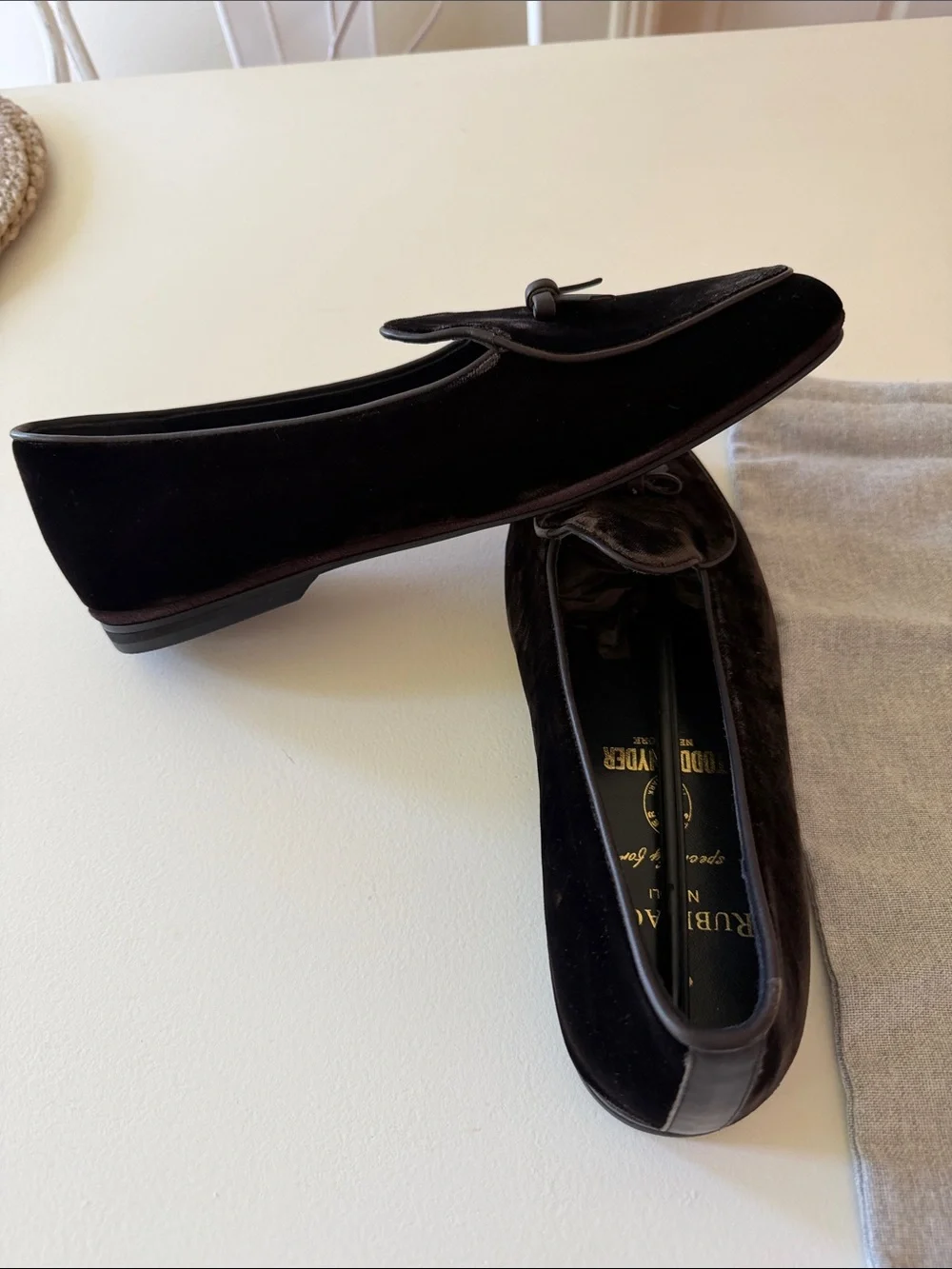 Todd Snyder Rubinacci Dark Brown Velour Marphy Tassel Loafers Sz 42(9).  Box6